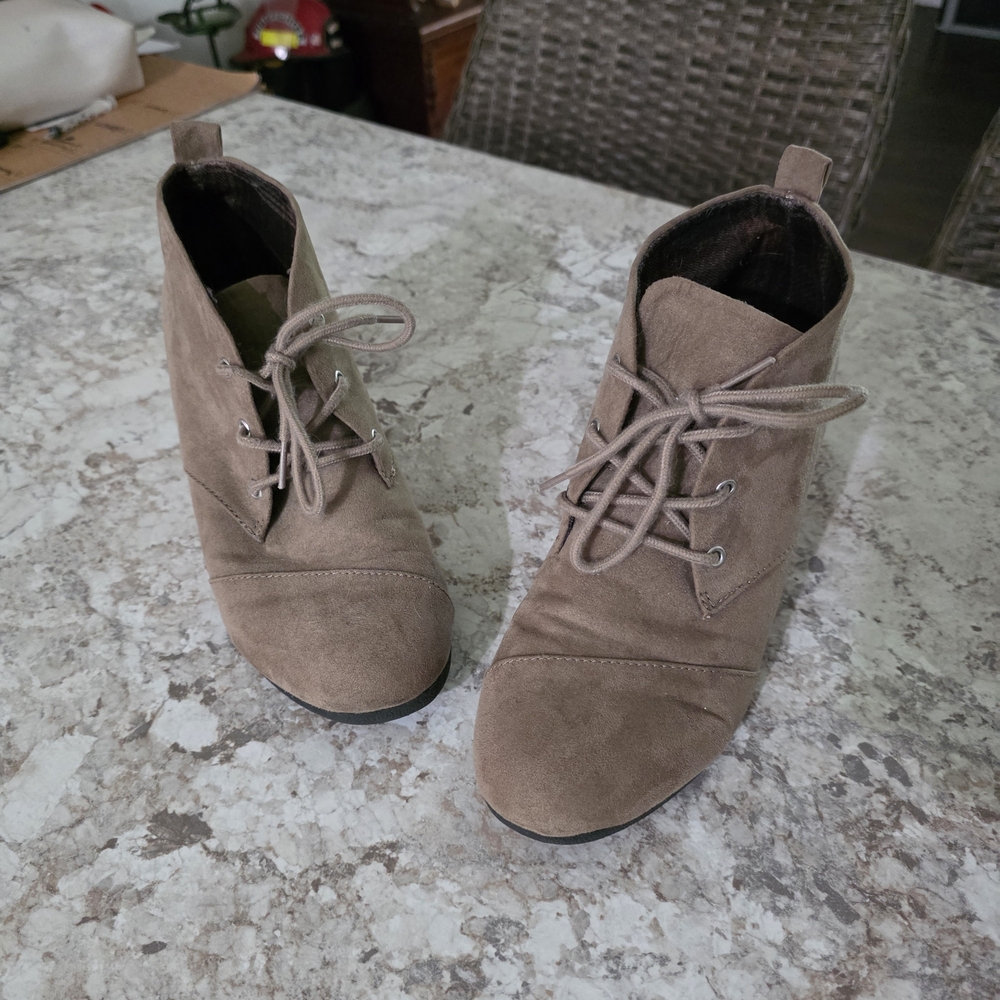 Attention Taupe Lace-Up Ankle Booties
